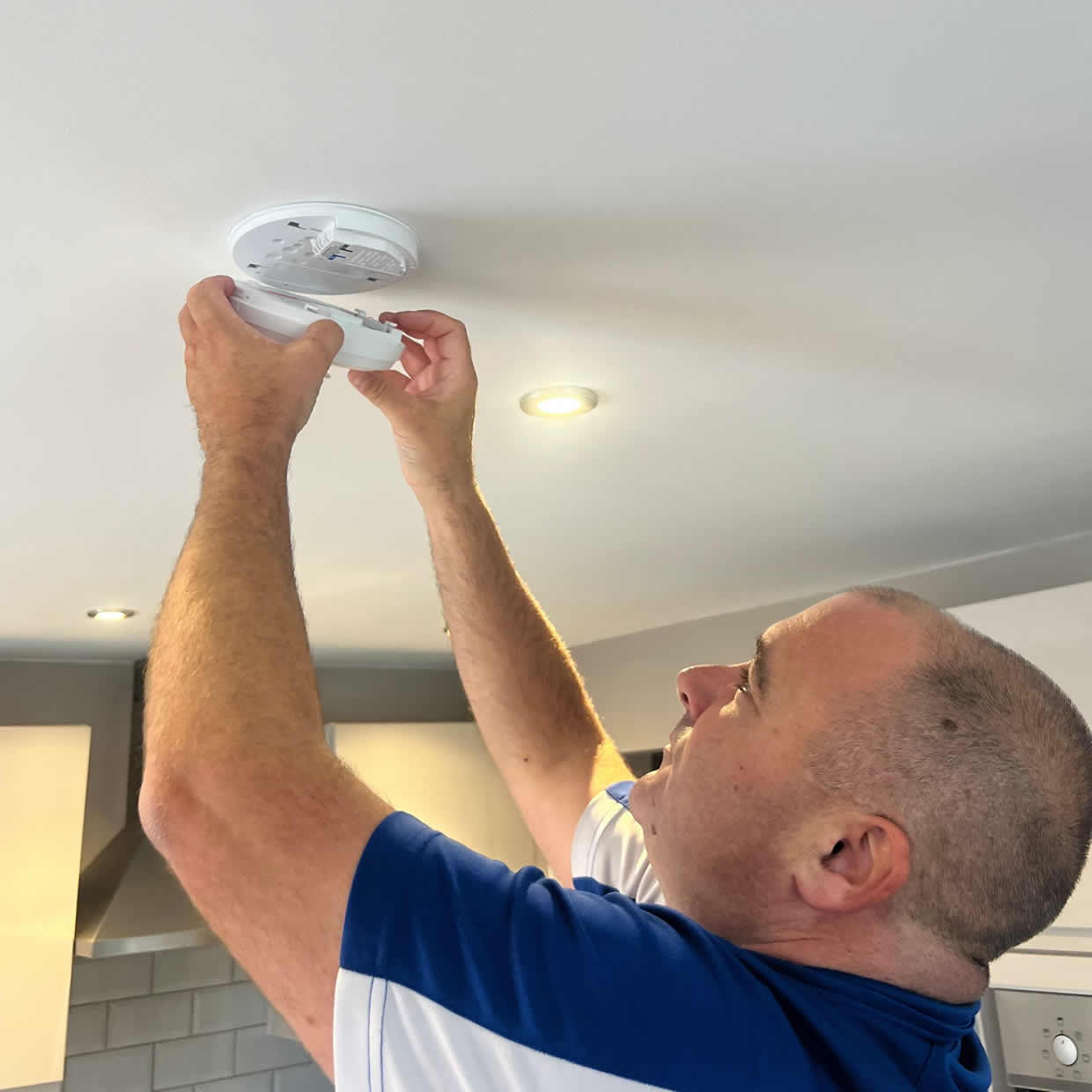 Professional smoke and heat alarm installation in Ely